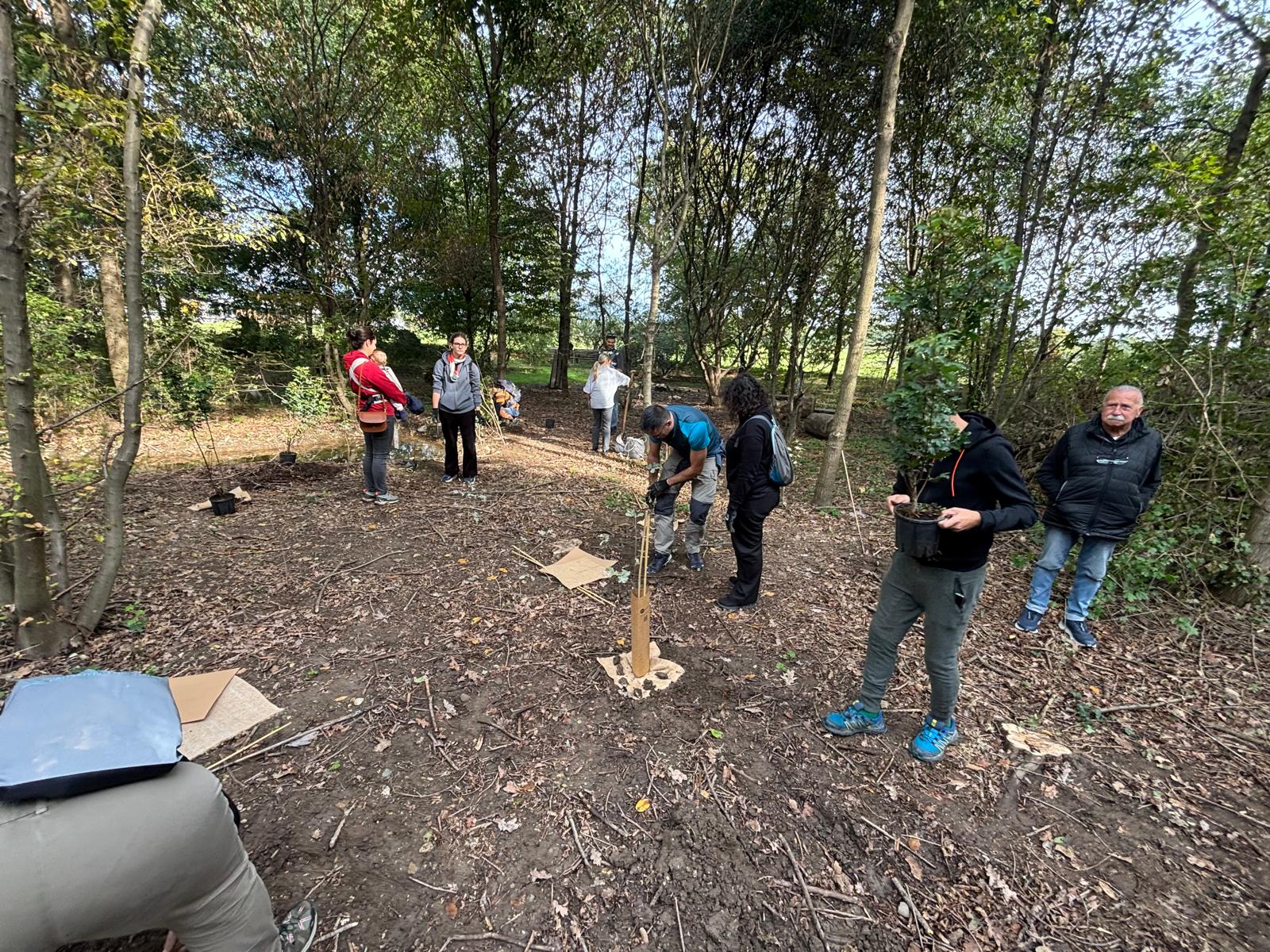 Participants at the planting site